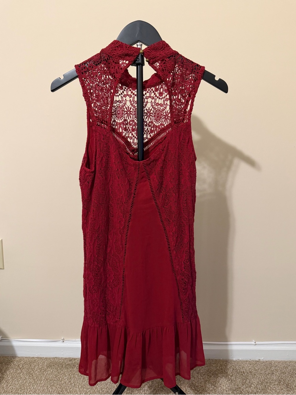 Abercrombie & Fitch Burgundy Lace-Back Midi Dress